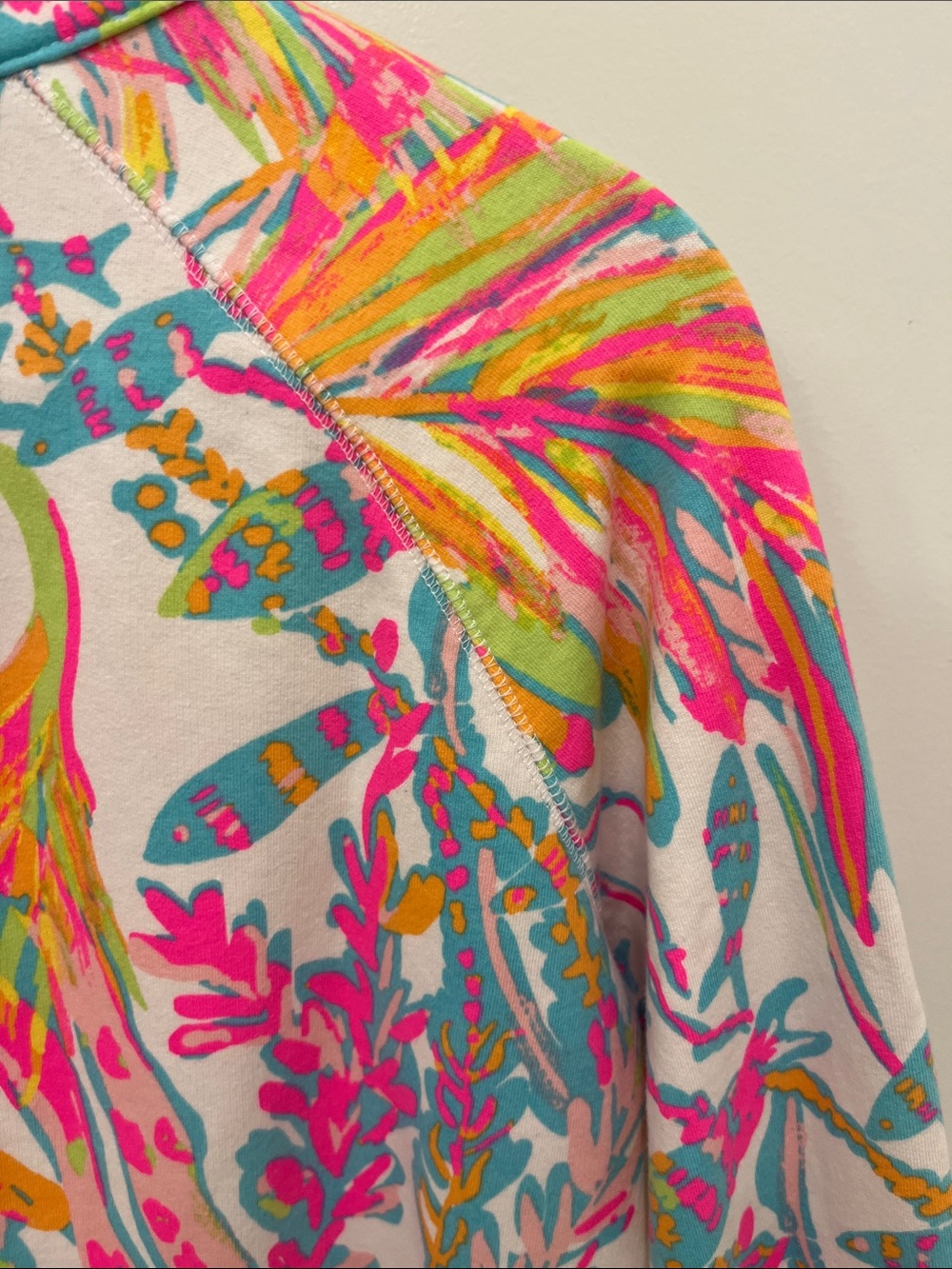 Lilly Pulitzer Skipper Popover Bright Printed Pullover One-Piece With Pocket - Picture 10 of 11